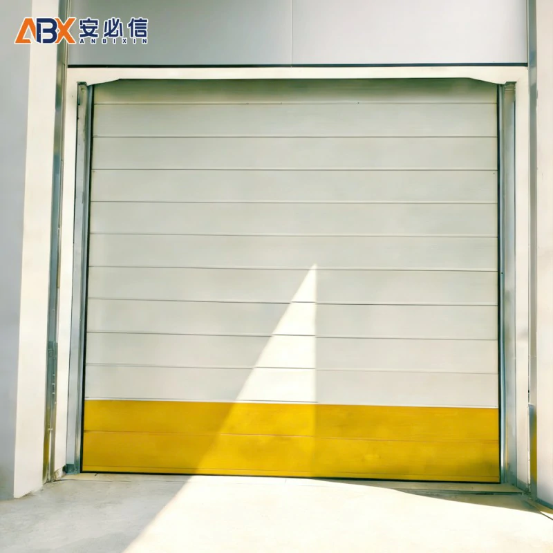 泸州快速滑升门